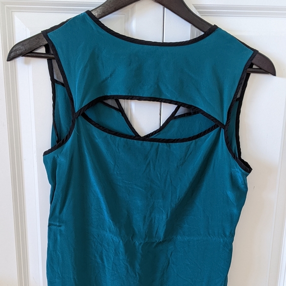 Amanda Uprichard Silk Teal top - Picture 2 of 3